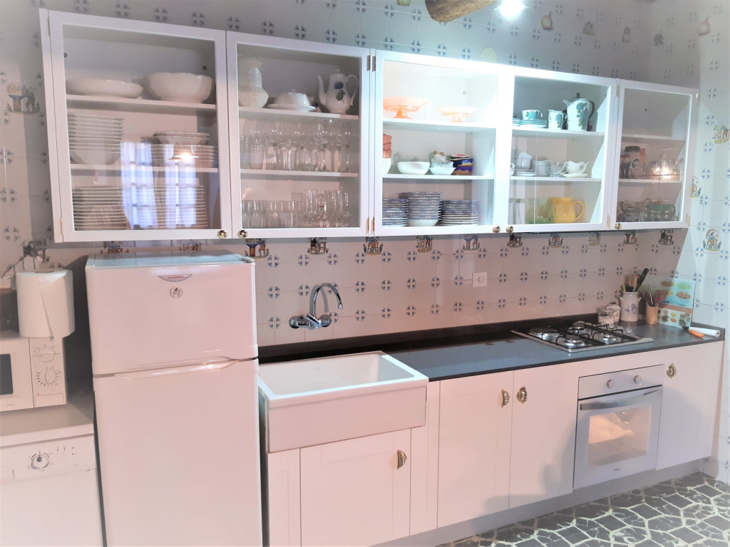 4edf9d9212a3f6b95745f8efa3f5e98488355482